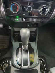 https://img.olx.com.br/thumbs256x256/65/657684078878921.jpg