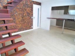 https://img.olx.com.br/thumbs256x256/65/658521646518014.jpg