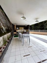https://img.olx.com.br/thumbs256x256/65/658539404574802.jpg
