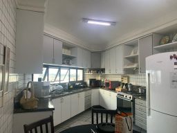 https://img.olx.com.br/thumbs256x256/65/658586635923190.jpg