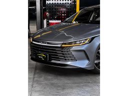 https://img.olx.com.br/thumbs256x256/65/658679187559071.jpg