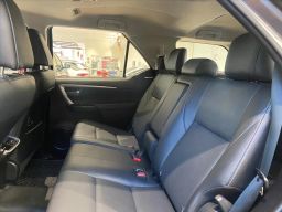 https://img.olx.com.br/thumbs256x256/65/659617439197201.jpg