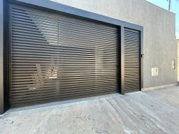 https://img.olx.com.br/thumbs256x256/65/659683575560931.jpg