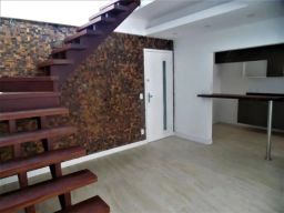 https://img.olx.com.br/thumbs256x256/66/661518766693506.jpg