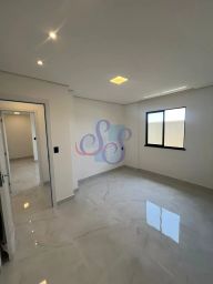 https://img.olx.com.br/thumbs256x256/66/662500406667313.jpg