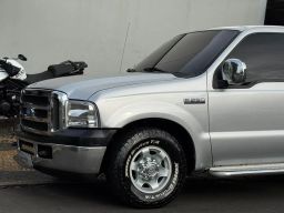https://img.olx.com.br/thumbs256x256/66/662505497692777.jpg