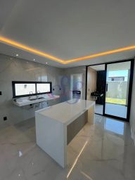 https://img.olx.com.br/thumbs256x256/66/662538524970460.jpg