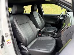 https://img.olx.com.br/thumbs256x256/66/663601320631999.jpg