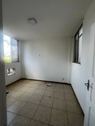https://img.olx.com.br/thumbs256x256/66/664527403782919.jpg