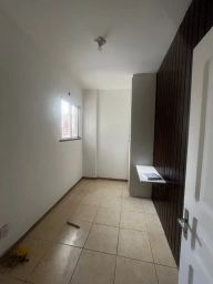 https://img.olx.com.br/thumbs256x256/66/664570522614934.jpg