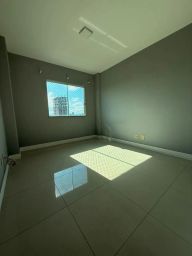 https://img.olx.com.br/thumbs256x256/66/664631172600776.jpg