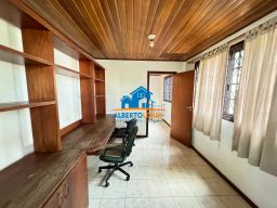 https://img.olx.com.br/thumbs256x256/66/665563520205905.jpg