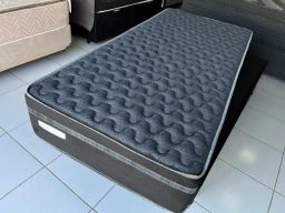 https://img.olx.com.br/thumbs256x256/66/666433795405777.jpg