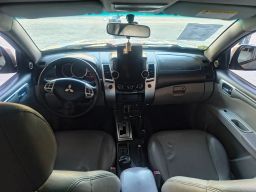 https://img.olx.com.br/thumbs256x256/66/666602068844503.jpg