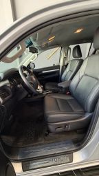 https://img.olx.com.br/thumbs256x256/66/666683801933294.jpg