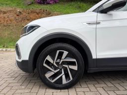 https://img.olx.com.br/thumbs256x256/66/668613203003708.jpg