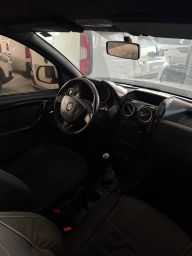 https://img.olx.com.br/thumbs256x256/66/668672316312579.jpg
