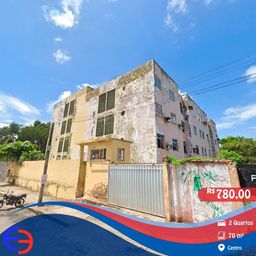 Título do anúncio: Apartamento para aluguel possui 70 metros quadrados com 2 quartos em Centro - Fortaleza - 