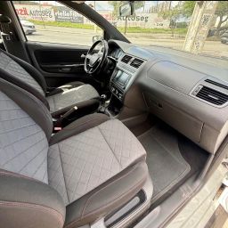 https://img.olx.com.br/thumbs256x256/66/669624675316909.jpg
