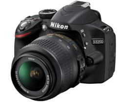Título do anúncio: Nikon D3200