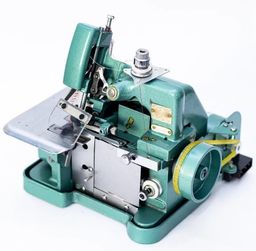 Título do anúncio: Maquina de costura Overlock Semi industrial GN1-6D chinesinha