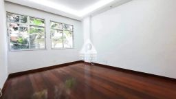 https://img.olx.com.br/thumbs256x256/67/671550406764839.jpg