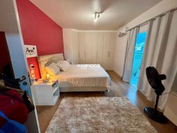https://img.olx.com.br/thumbs256x256/67/671562756042134.jpg