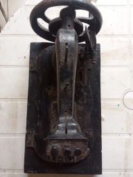 https://img.olx.com.br/thumbs256x256/67/672455378549020.jpg