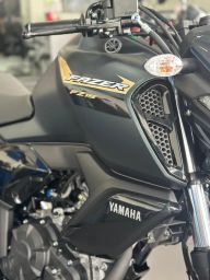 https://img.olx.com.br/thumbs256x256/67/672521480375051.jpg
