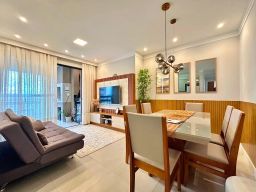 https://img.olx.com.br/thumbs256x256/67/672673318520267.jpg
