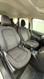 https://img.olx.com.br/thumbs256x256/67/672675408072204.jpg