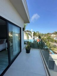 https://img.olx.com.br/thumbs256x256/67/673548281478988.jpg