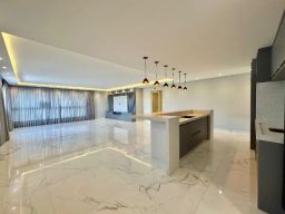 https://img.olx.com.br/thumbs256x256/67/673613613948728.jpg
