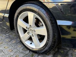 https://img.olx.com.br/thumbs256x256/67/673639807958138.jpg