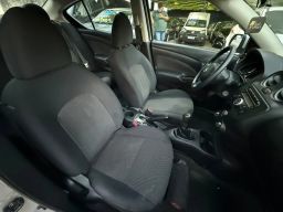 https://img.olx.com.br/thumbs256x256/67/673660578528766.jpg