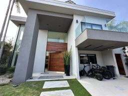 https://img.olx.com.br/thumbs256x256/67/674589403210036.jpg