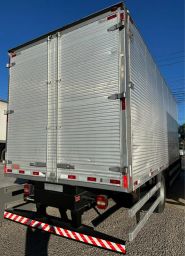 https://img.olx.com.br/thumbs256x256/67/674654562164761.jpg
