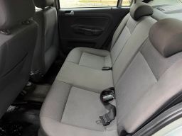 https://img.olx.com.br/thumbs256x256/67/675657662564988.jpg