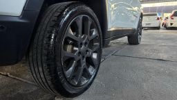https://img.olx.com.br/thumbs256x256/67/675675385352517.jpg