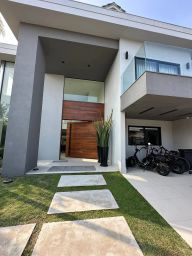https://img.olx.com.br/thumbs256x256/67/676557280382030.jpg