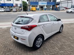 https://img.olx.com.br/thumbs256x256/67/676587402568520.jpg