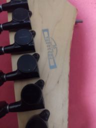 https://img.olx.com.br/thumbs256x256/67/677544271850122.jpg