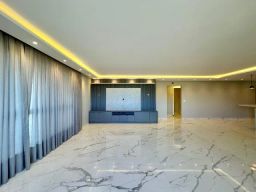https://img.olx.com.br/thumbs256x256/67/677636733410826.jpg