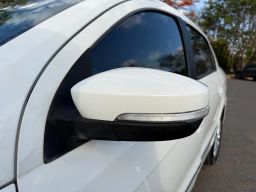 https://img.olx.com.br/thumbs256x256/67/677693922250288.jpg
