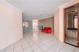 https://img.olx.com.br/thumbs256x256/67/678598520481759.jpg