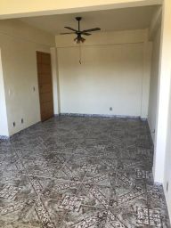 https://img.olx.com.br/thumbs256x256/67/679518887398239.jpg