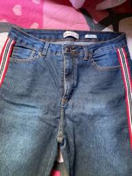 Título do anúncio: Calças jeans semi novas 