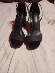 https://img.olx.com.br/thumbs256x256/68/680405221366302.jpg