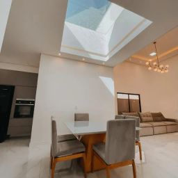https://img.olx.com.br/thumbs256x256/68/680443564087587.jpg