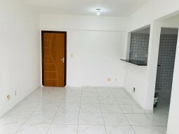 https://img.olx.com.br/thumbs256x256/68/680510037268821.jpg